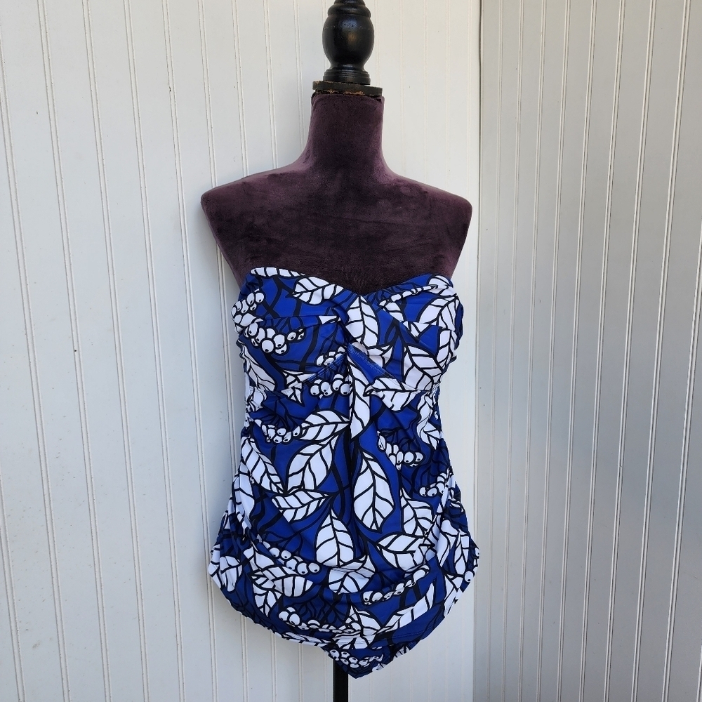 NWOT $60 Noon 1 Piece Swim Bathing Suit White Floral Strapless Sz 18